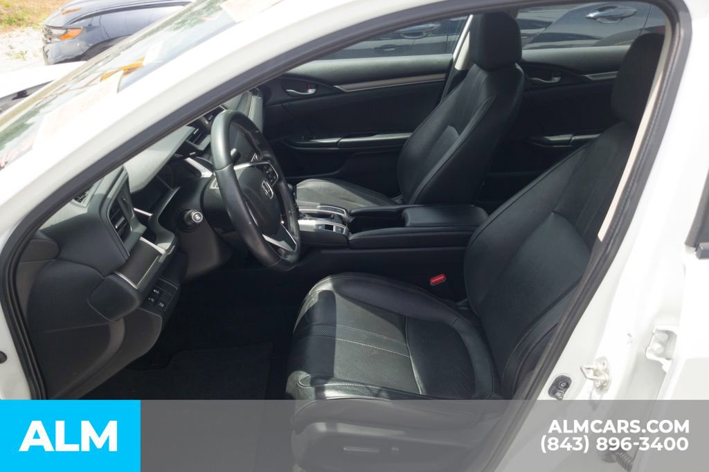 Used 2017 Honda Civic Touring image 6