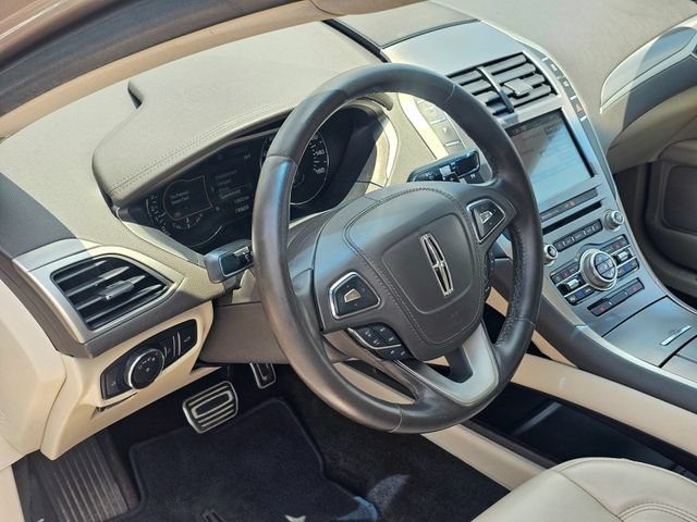 Used 2018 Lincoln MKZ Premiere w/ Magnetic Appearance Package AWD/4WD image 15
