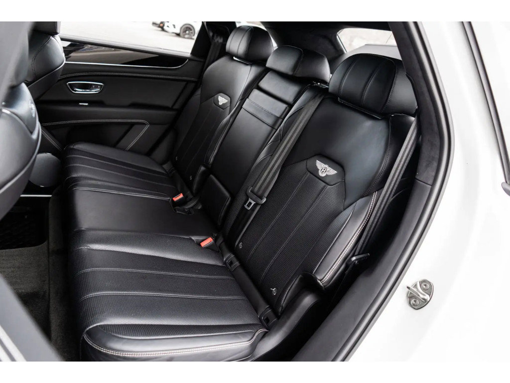 Certified 2022 Bentley Bentayga image 36