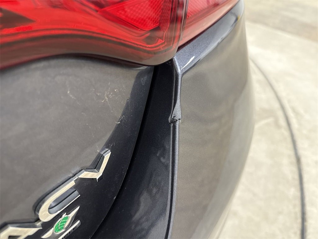 Used 2017 Subaru Legacy 2.5i Limited image 30