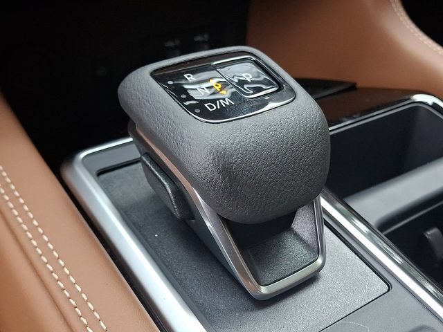 New 2026 Nissan Pathfinder Platinum AWD/4WD image 7