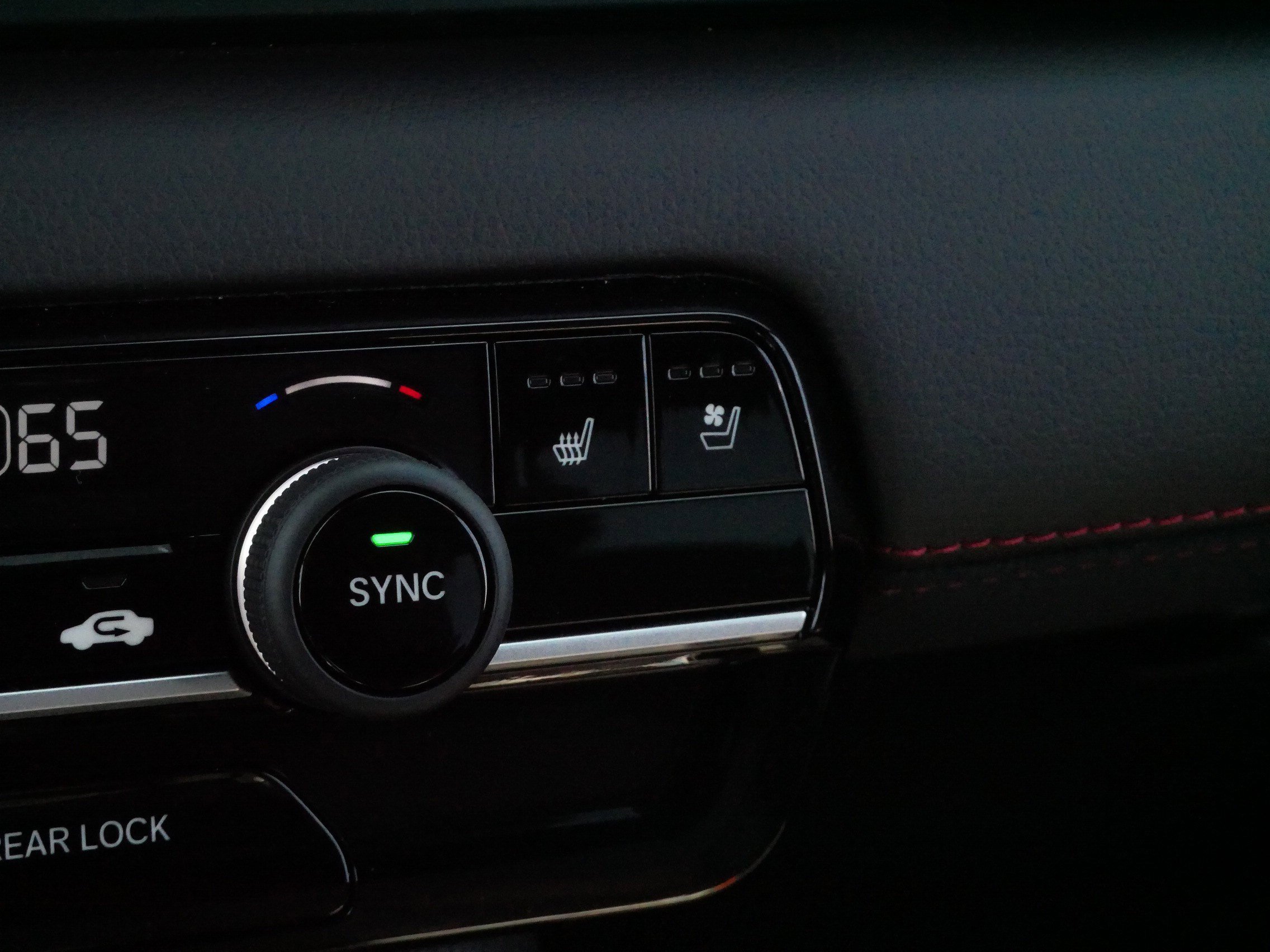 Certified 2026 Honda Pilot Black Edition image 30