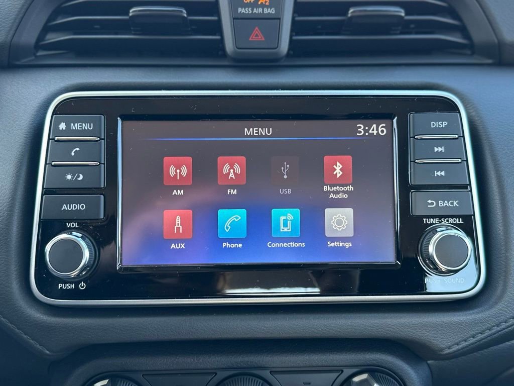 Used 2025 Nissan Versa S w/ Trunk Package image 20