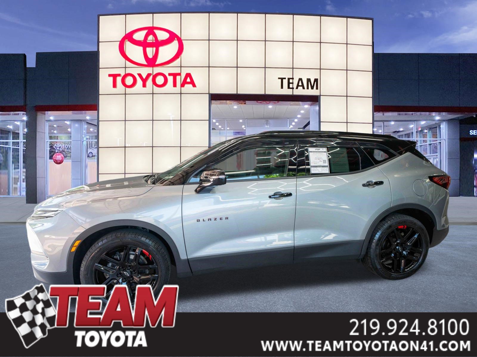 Used 2023 Chevrolet Blazer LT w/ Sound & Technology Package AWD/4WD image 1