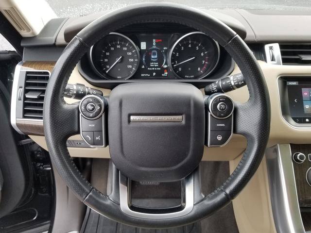 Used 2017 Land Rover Range Rover Sport HSE AWD/4WD image 12