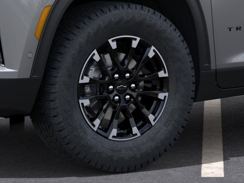 New 2026 Chevrolet Traverse Z71 w/ Enhanced Driving Package image 9