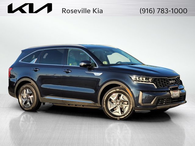 Certified 2022 Kia Sorento S AWD/4WD image 1