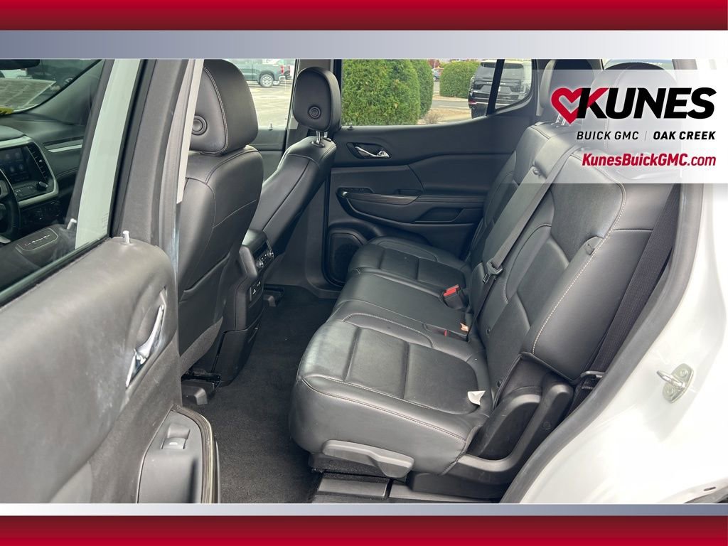 Used 2023 GMC Acadia SLT image 25