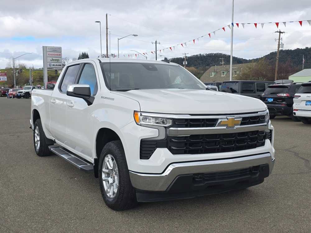 Used 2023 Chevrolet Silverado 1500 LT w/ Protection Package image 7