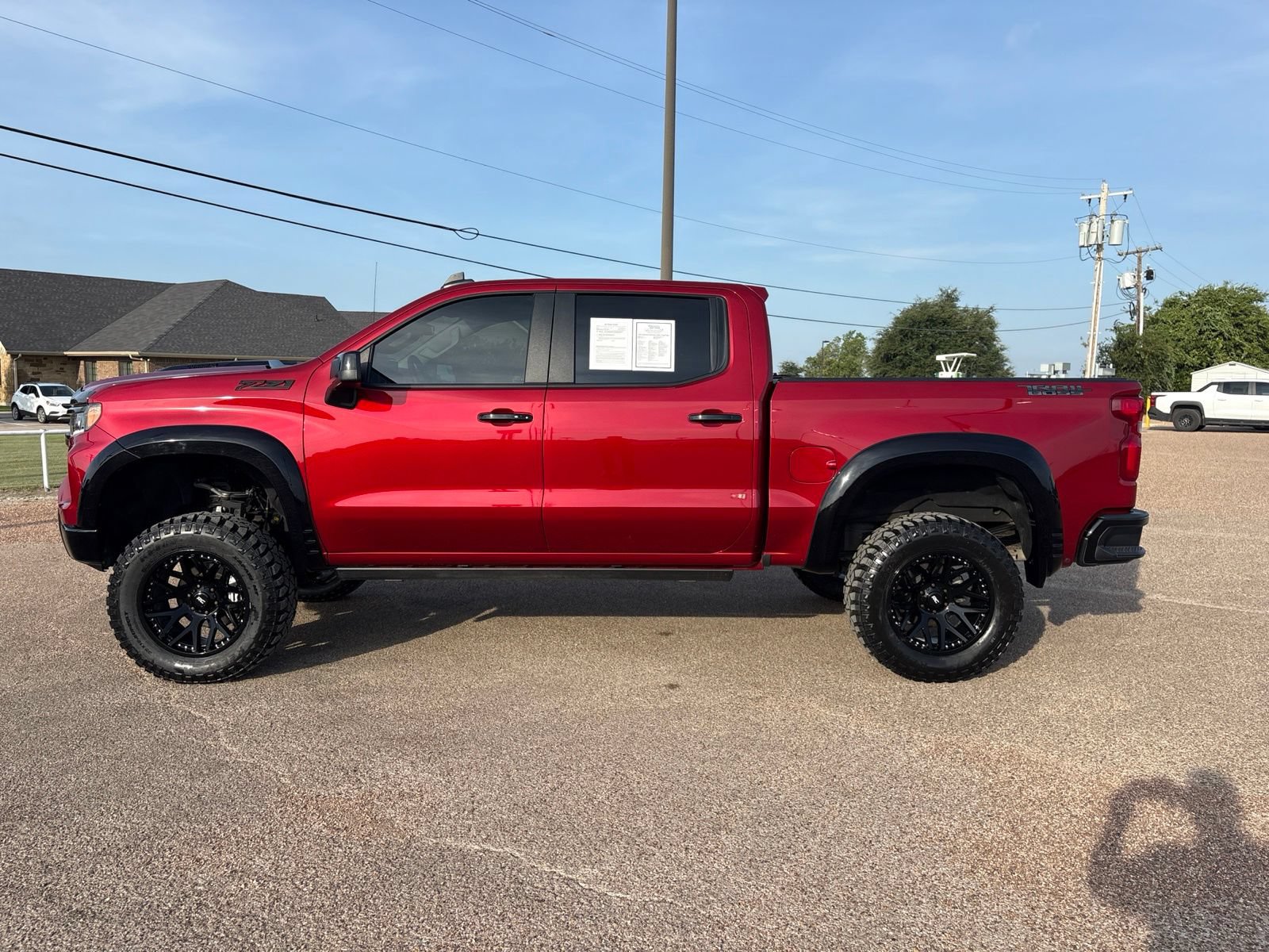 Used 2024 Chevrolet Silverado 1500 LT Trail Boss w/ Convenience Package II AWD/4WD video 2