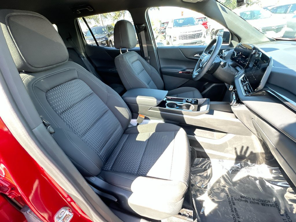 Certified 2026 Chevrolet Equinox LT w/ Safety and Technology Package FWD image 26
