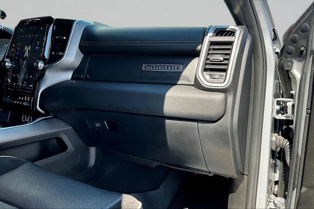 Used 2020 RAM 2500 Laramie w/ Night Edition image 26