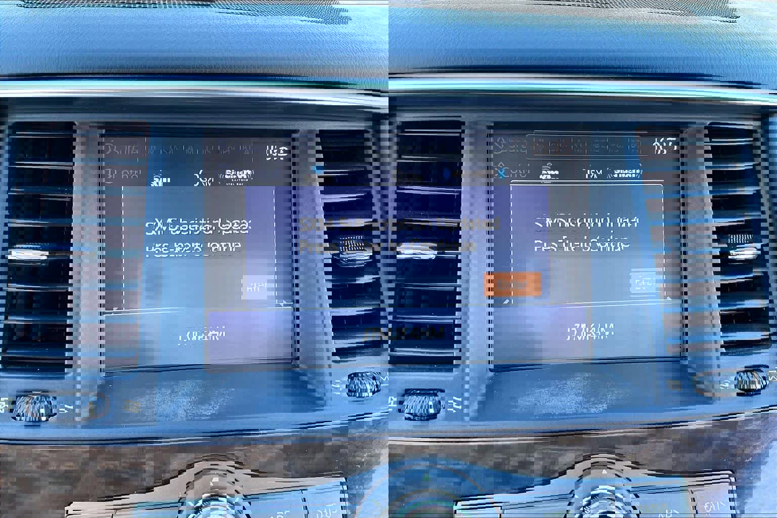 Used 2018 Nissan Armada SL w/ Moonroof Package image 32