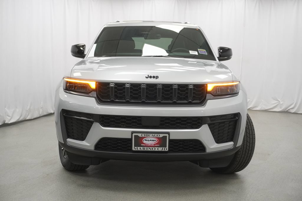 New 2026 Jeep Grand Cherokee Altitude AWD/4WD image 7