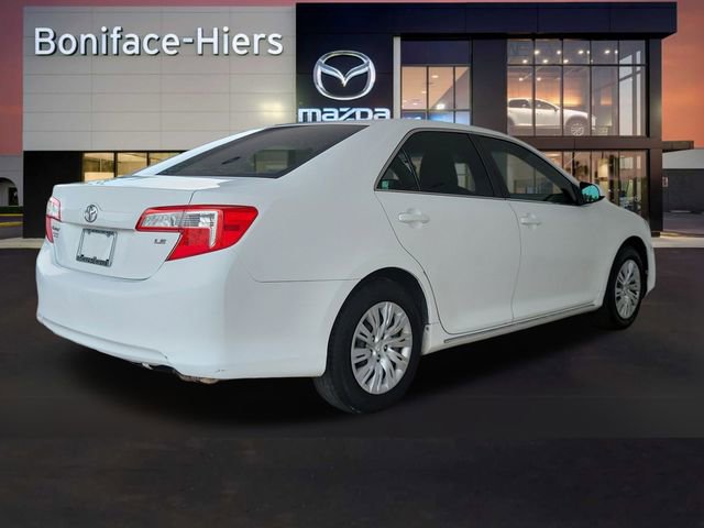 Used 2012 Toyota Camry LE image 27