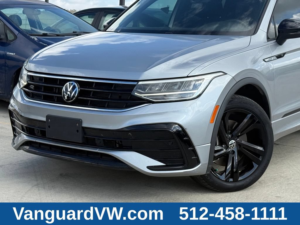 Used 2023 Volkswagen Tiguan SE R-Line FWD image 2