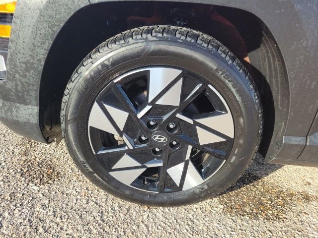 Used 2024 Hyundai Kona SEL image 24