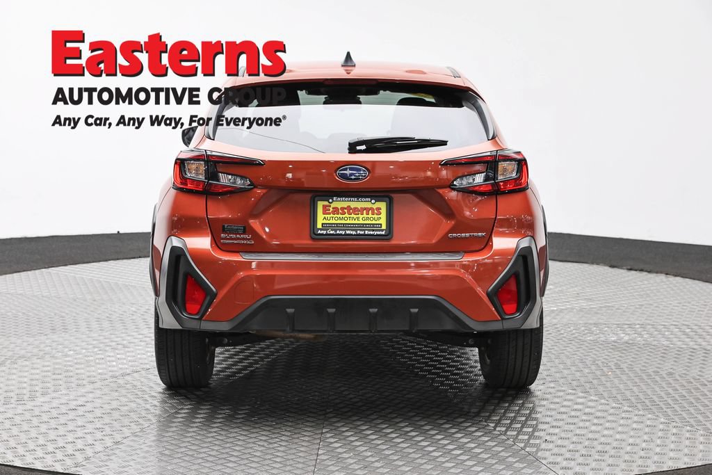 Used 2024 Subaru Crosstrek 2.0i AWD/4WD image 6
