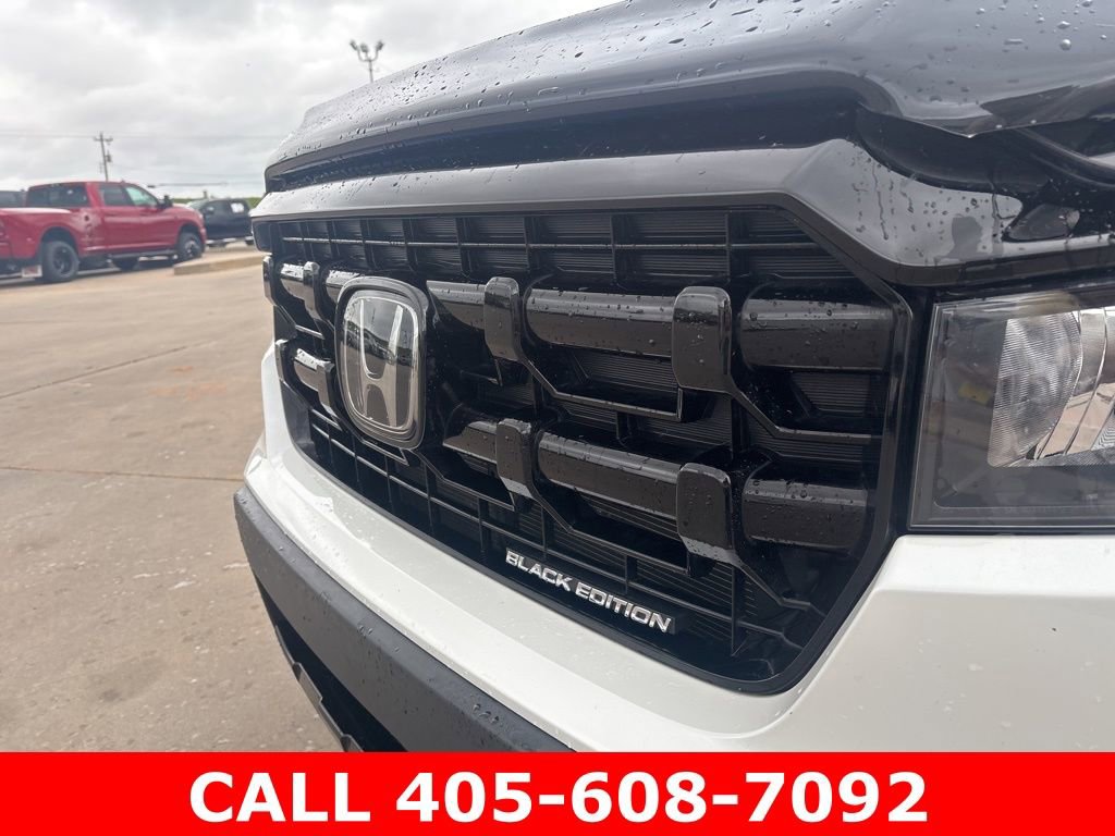 Used 2024 Honda Ridgeline Black Edition image 3