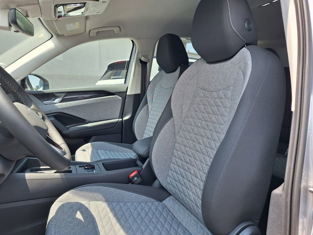 New 2025 Volkswagen Tiguan S image 13