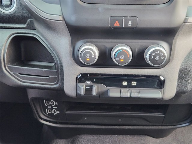 Used 2021 RAM 3500 Tradesman image 19