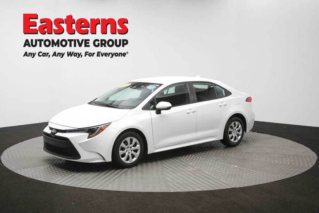 Used 2024 Toyota Corolla LE image 73