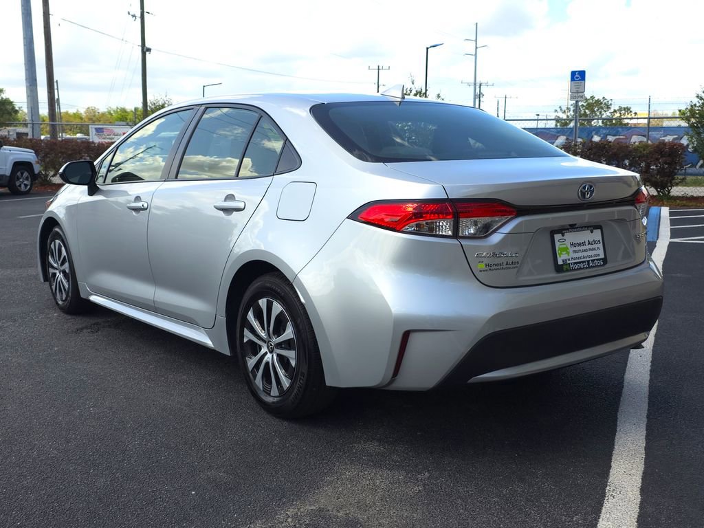 Used 2022 Toyota Corolla LE image 7