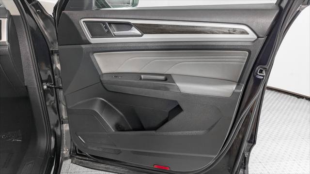 Used 2023 Volkswagen Atlas SE FWD image 24