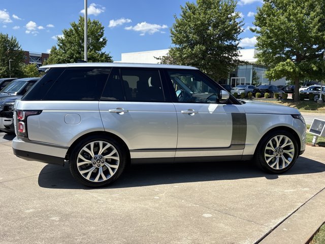 Used 2020 Land Rover Range Rover HSE AWD/4WD image 2