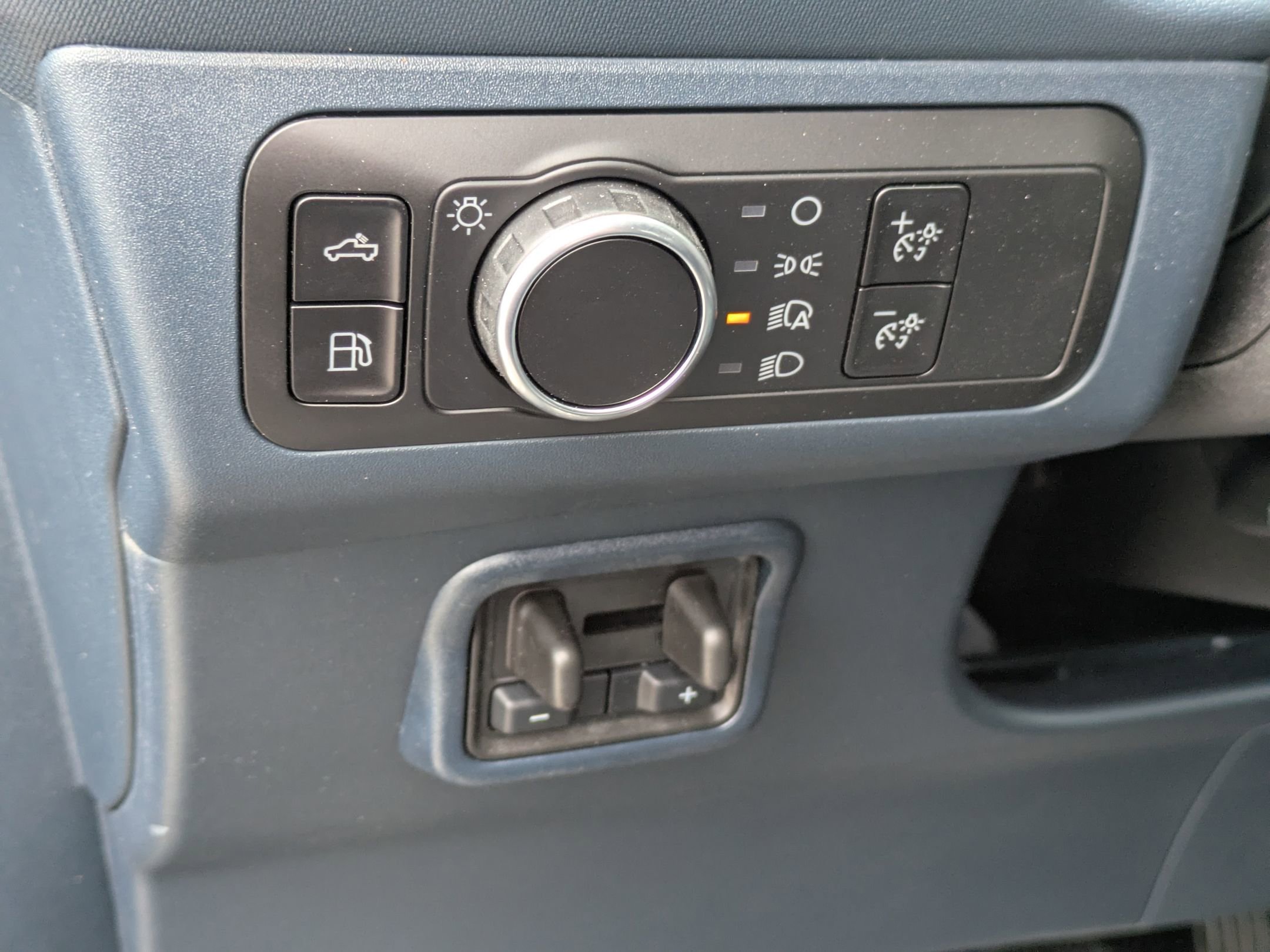 New 2026 Ford Maverick XLT AWD/4WD image 13
