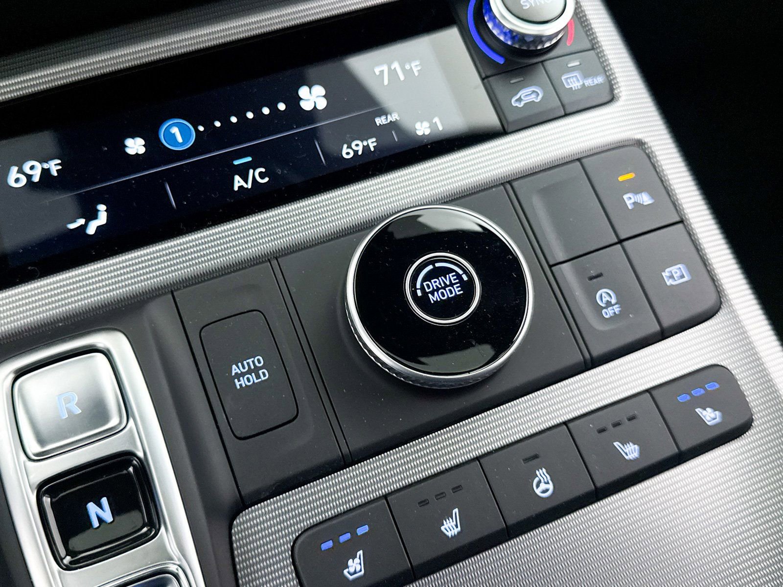 Used 2025 Hyundai Palisade Calligraphy image 10