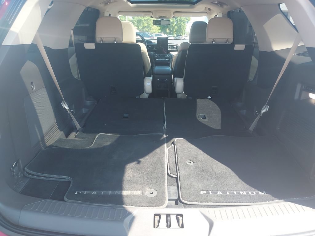 Used 2020 Ford Explorer Platinum w/ Premium Technology Package AWD/4WD image 41