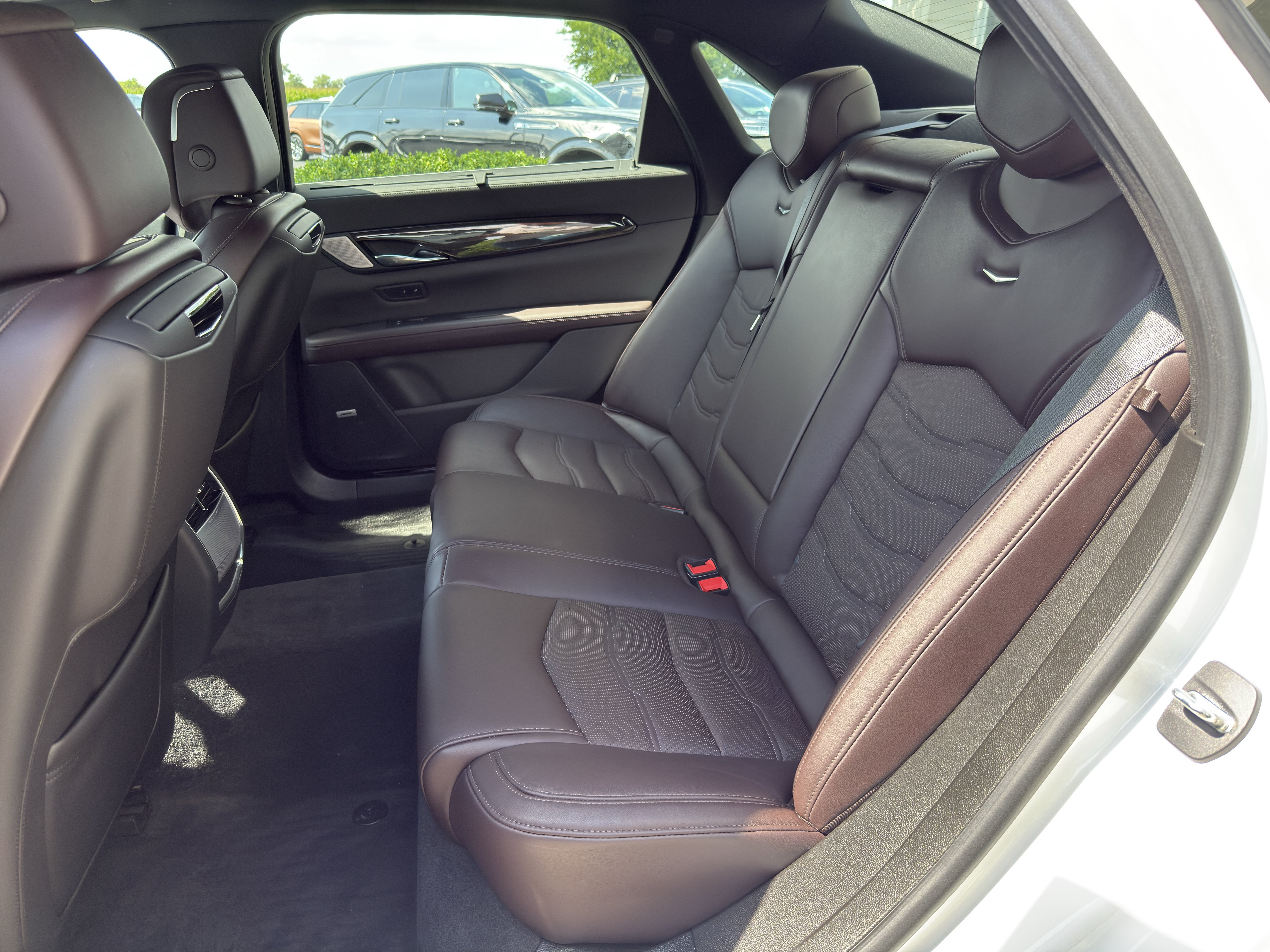 Used 2020 Cadillac CT6 Premium Luxury AWD/4WD image 25
