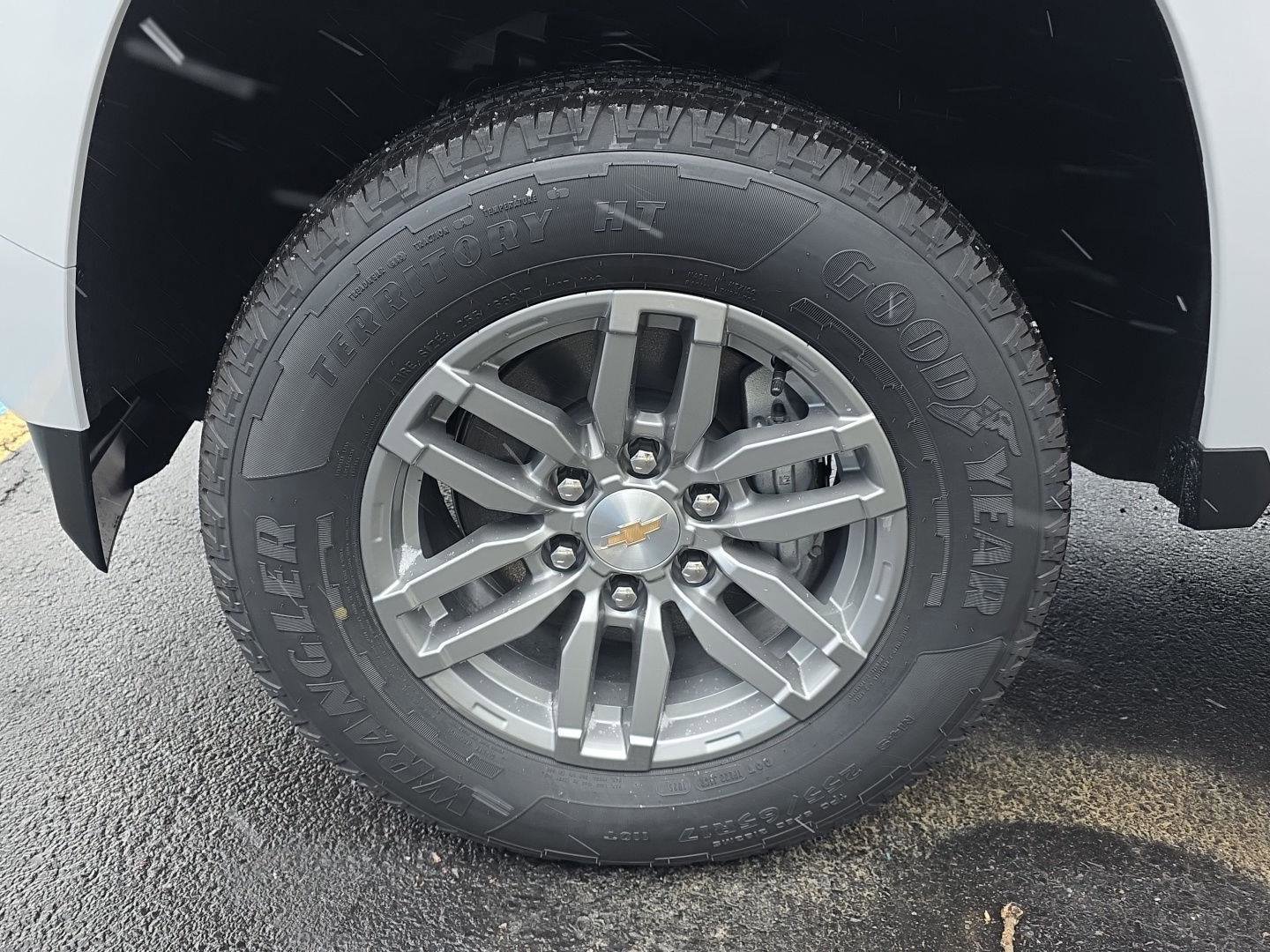 New 2025 Chevrolet Colorado LT w/ LT Convenience Package image 20