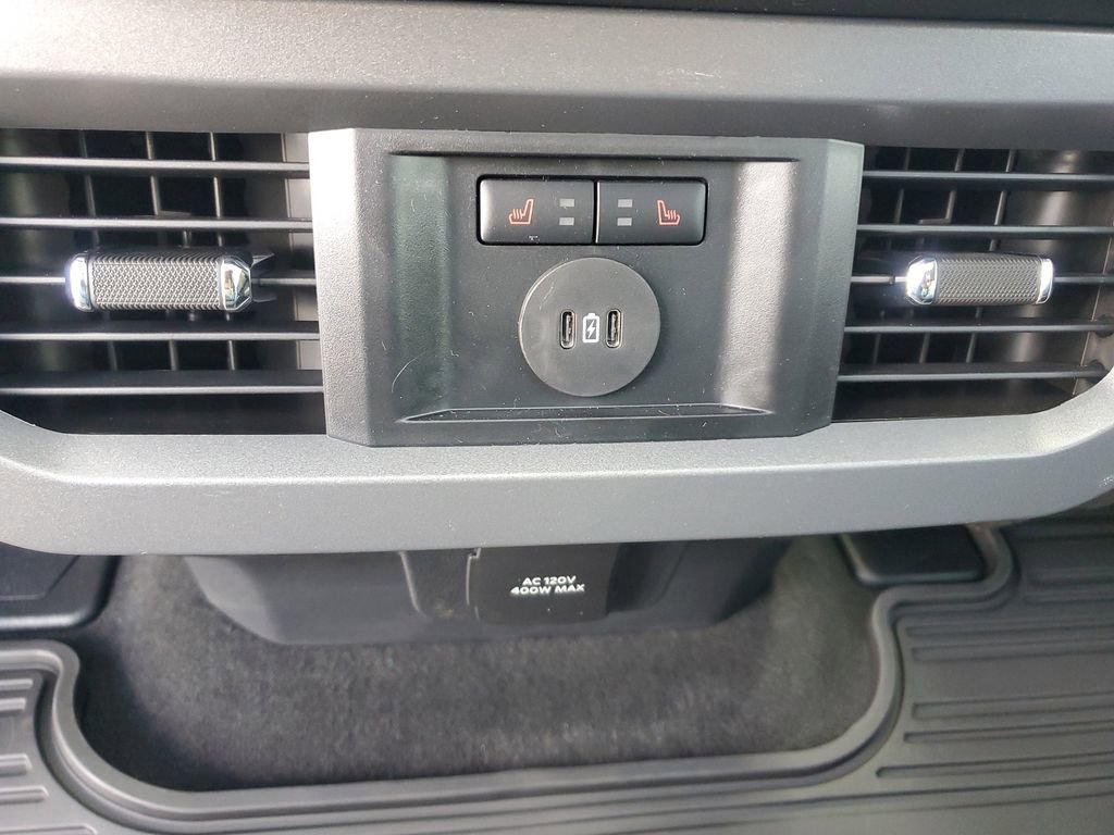 New 2025 Ford F350 Lariat w/ Lariat Ultimate Package image 12