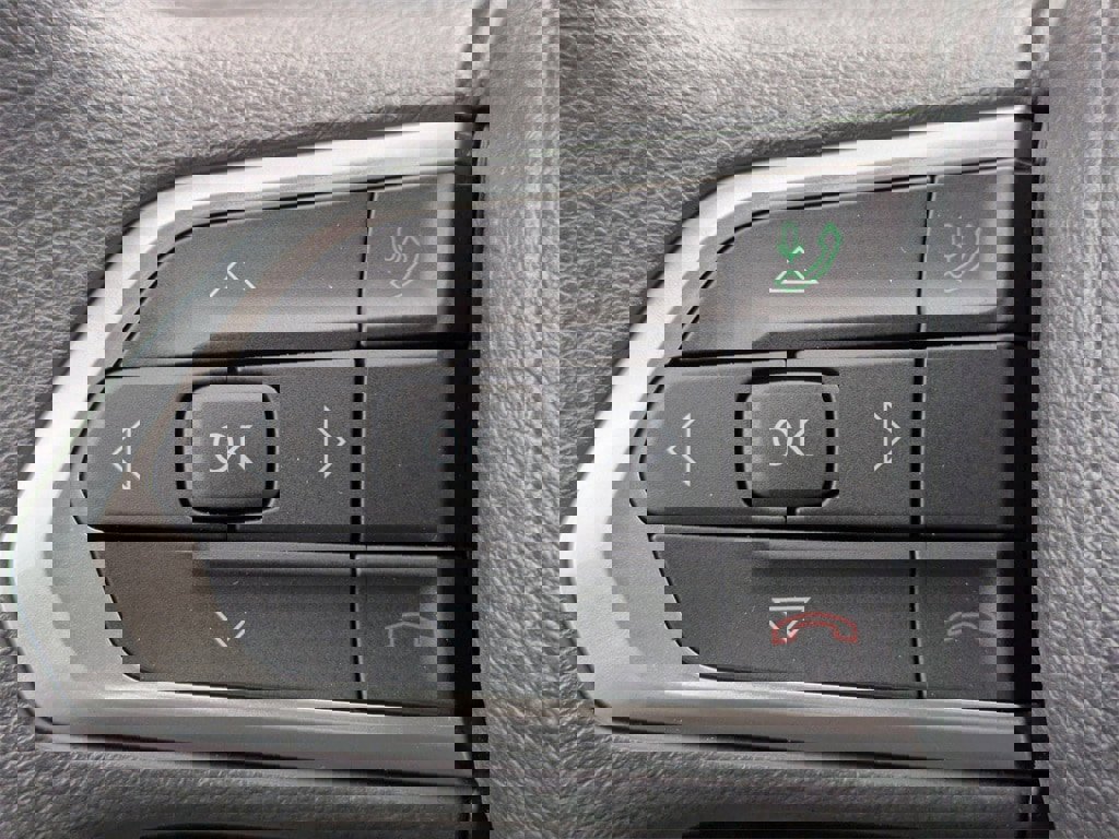New 2025 Jeep Compass Sport image 26