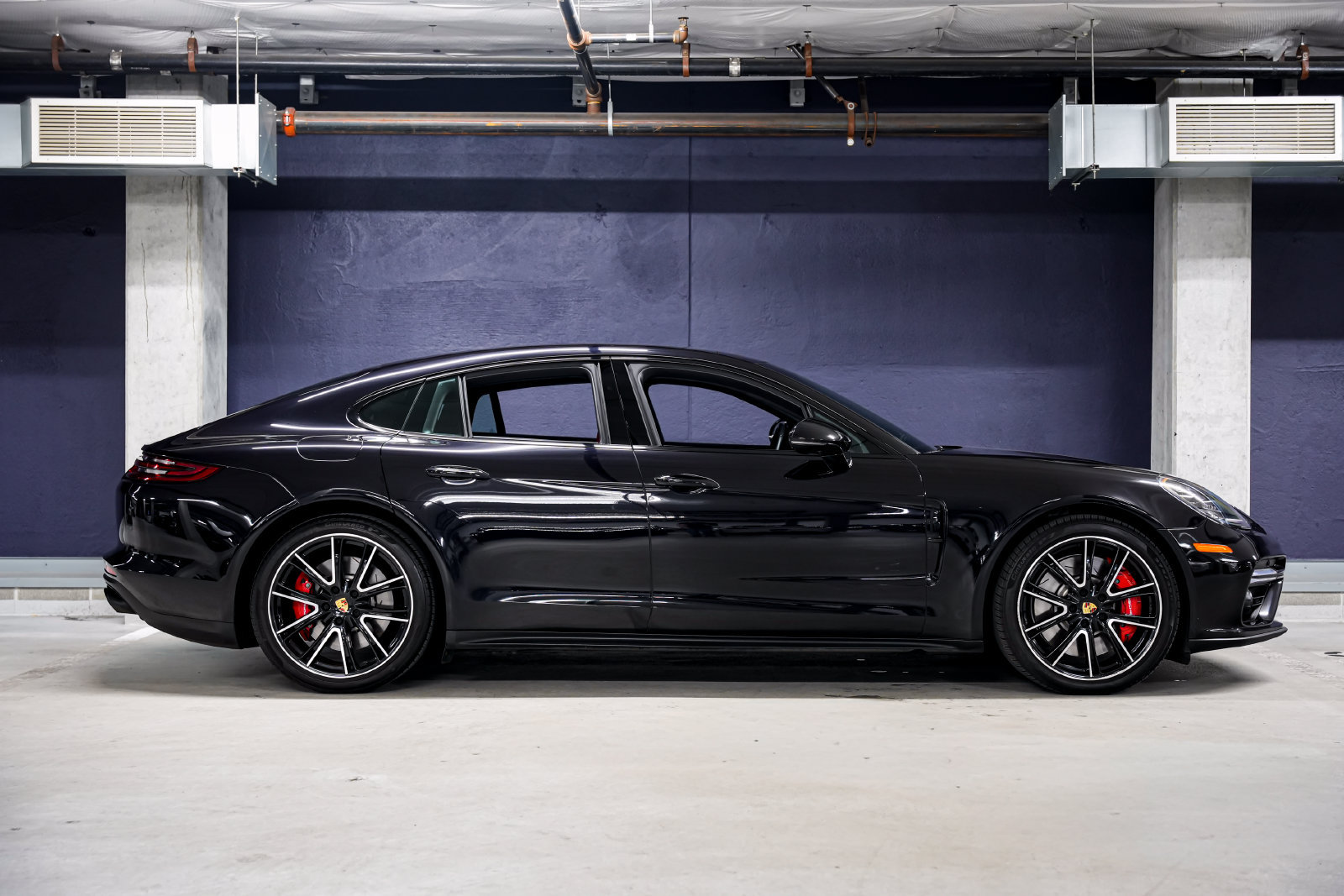 Used 2018 Porsche Panamera Turbo AWD/4WD image 2