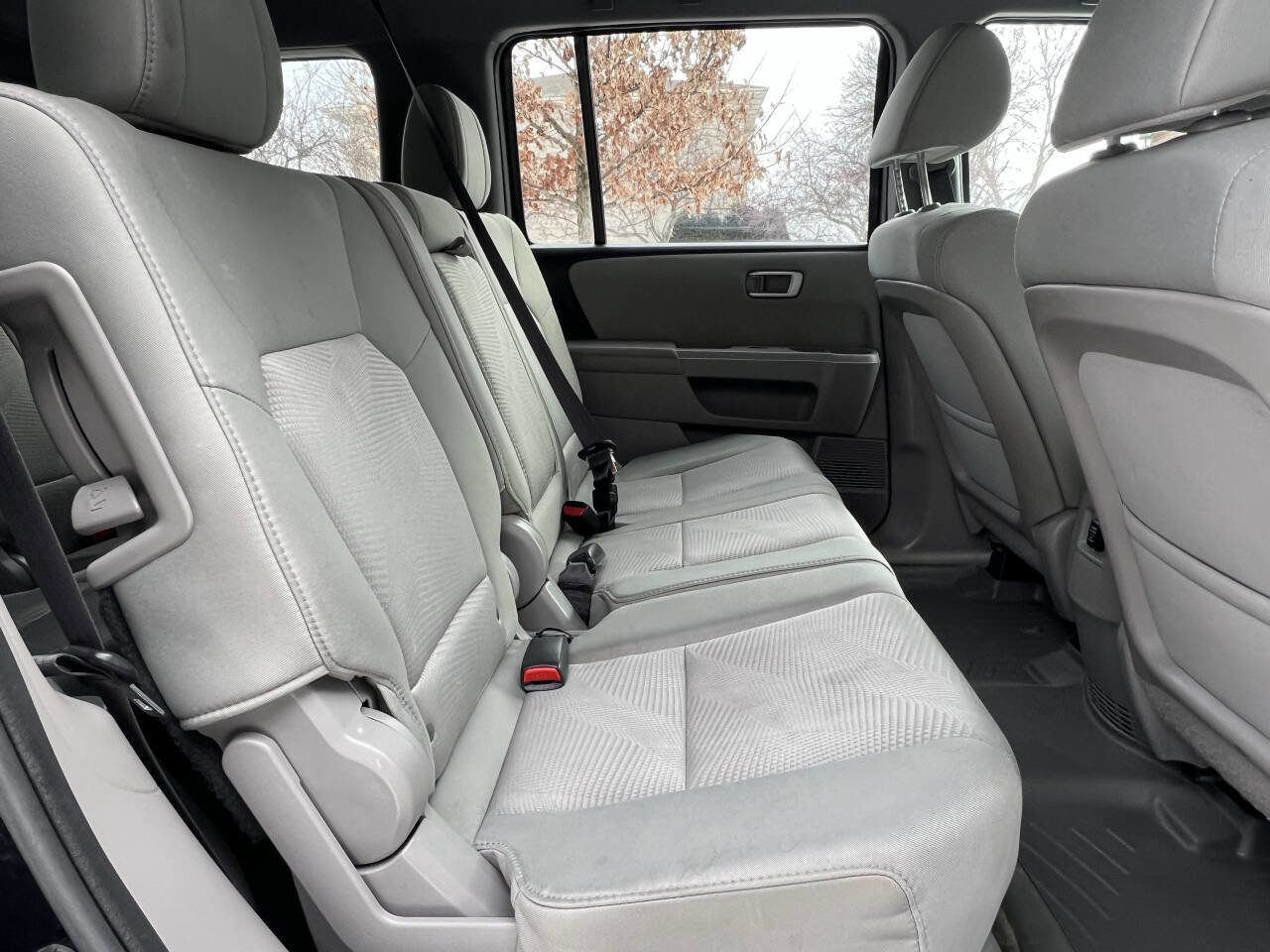 Used 2015 Honda Pilot LX image 21