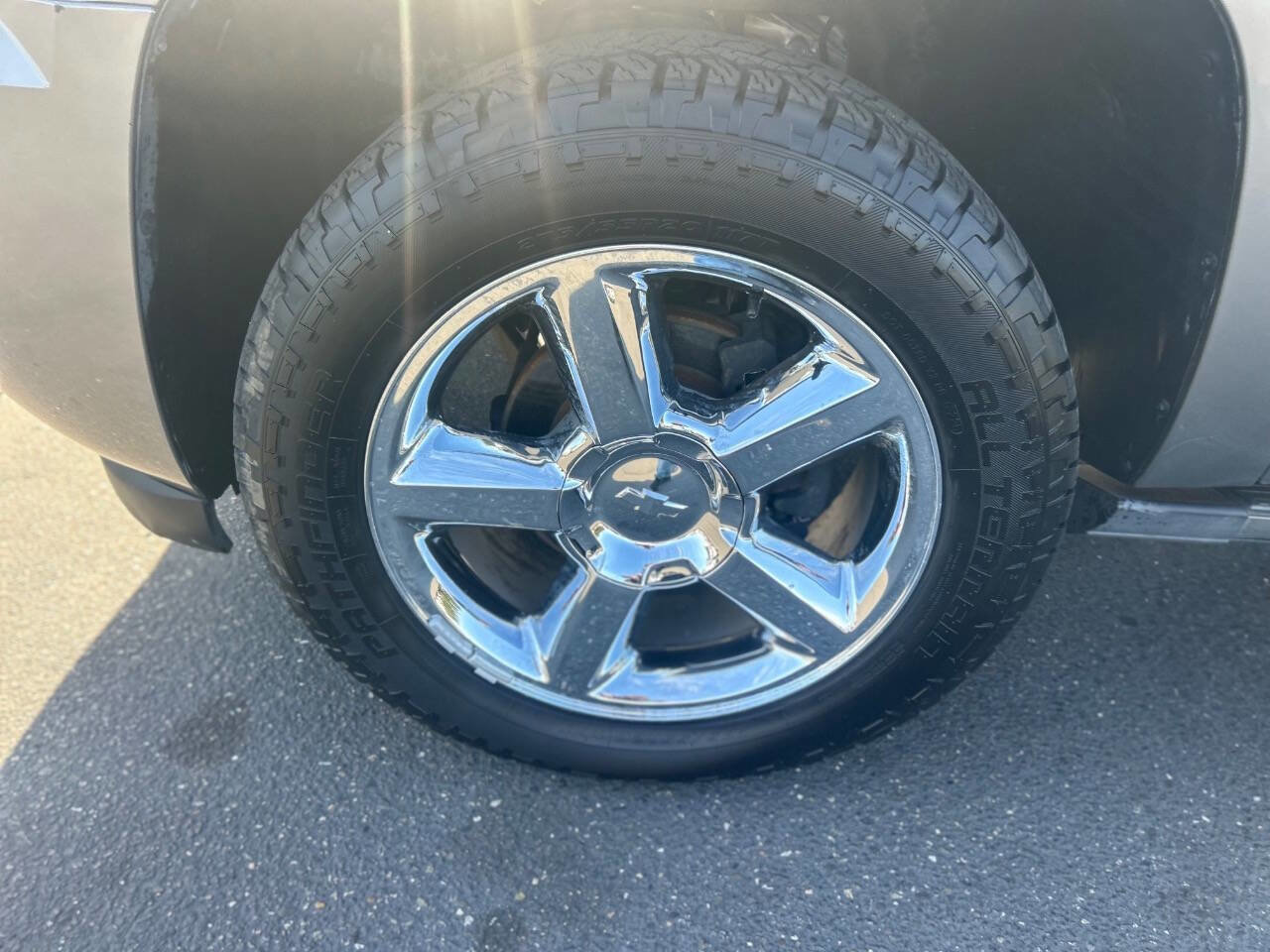 Used 2012 Chevrolet Tahoe LTZ image 7