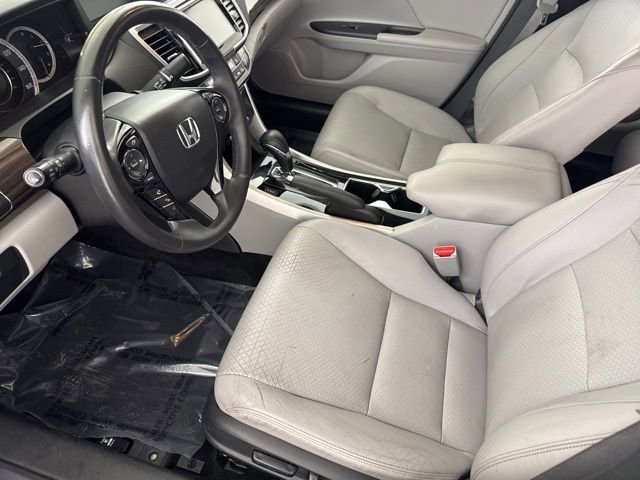 Used 2016 Honda Accord EX-L image 24