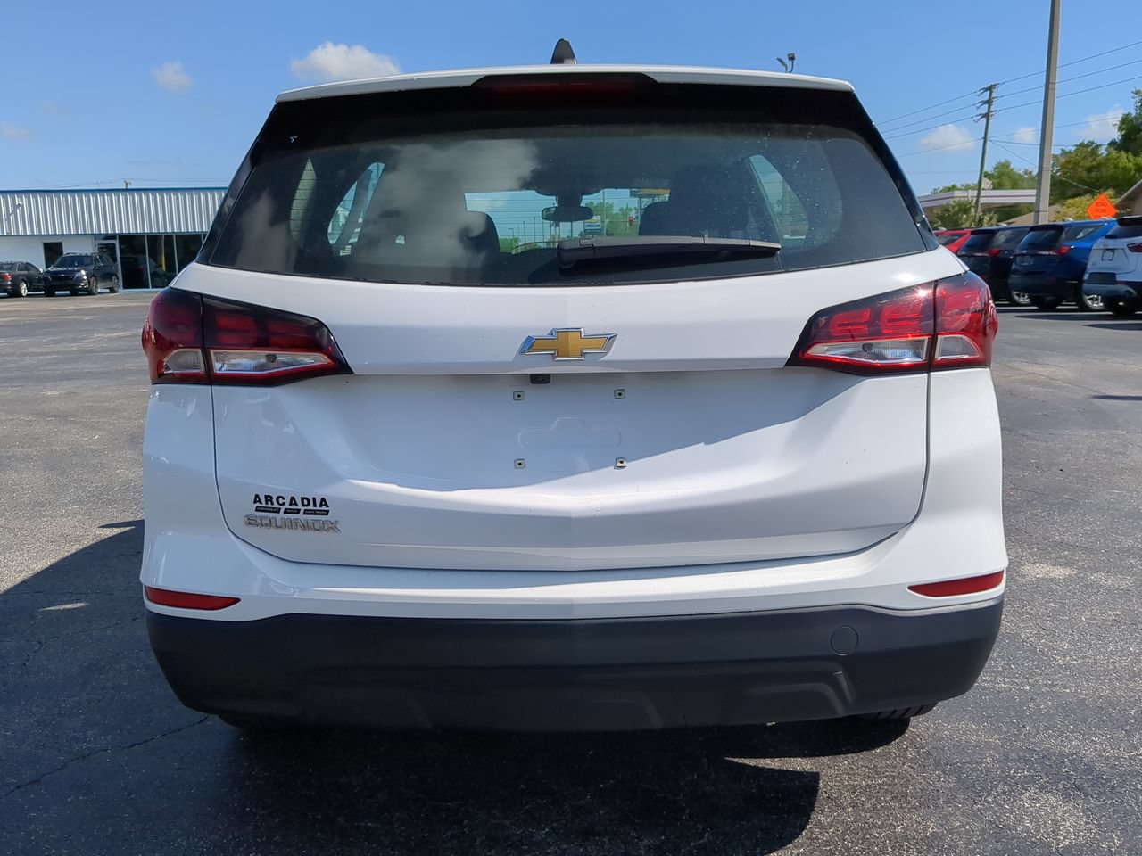 Used 2023 Chevrolet Equinox LS FWD image 5