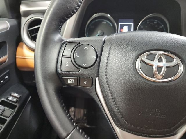 Used 2017 Toyota RAV4 Limited w/ Protection Package image 29