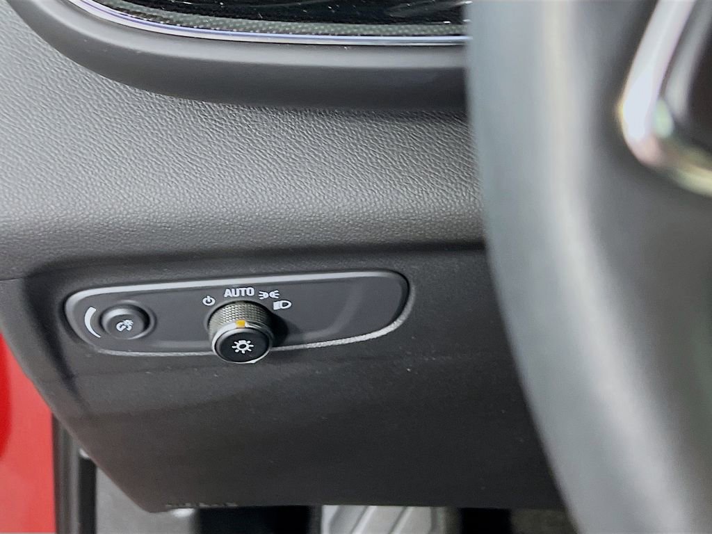 Certified 2023 Buick Envision Preferred w/ Sport Touring Package image 9