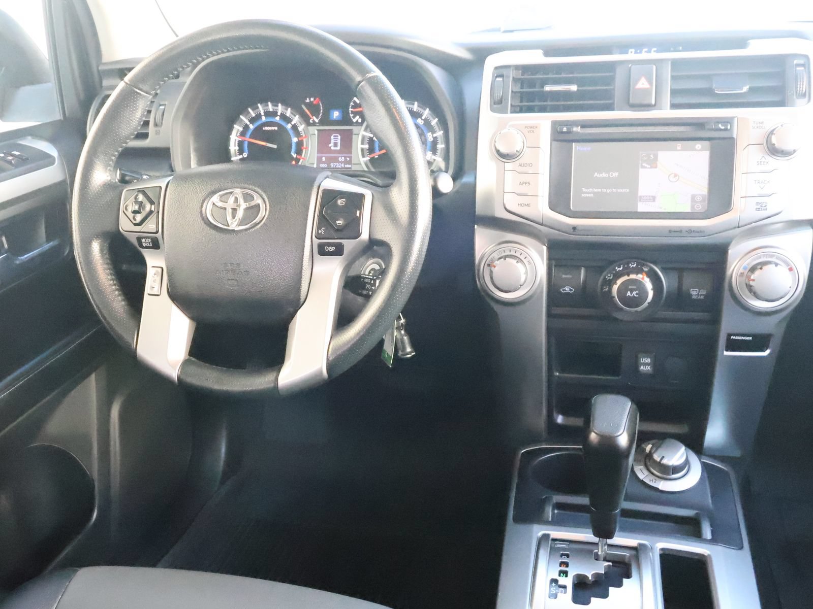 Used 2016 Toyota 4Runner SR5 Premium AWD/4WD image 27