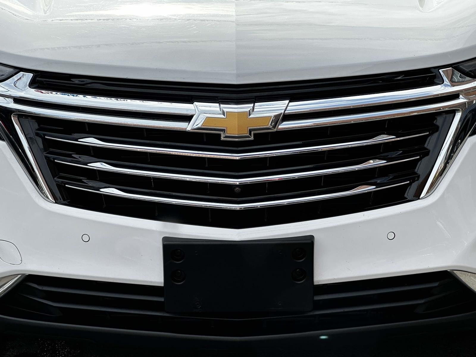 Used 2022 Chevrolet Equinox Premier AWD/4WD image 9