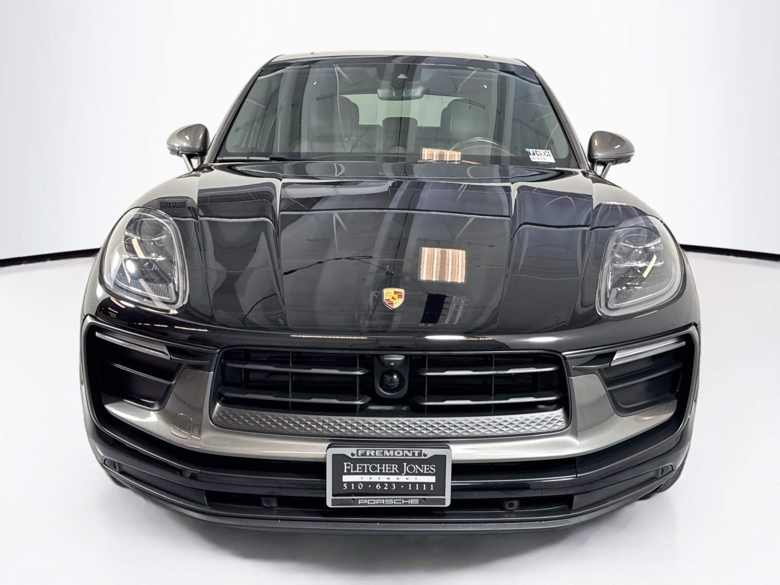 Certified 2024 Porsche Macan Turbo w/ Premium Plus Package image 6