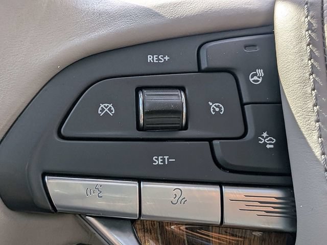 Used 2021 Cadillac Escalade Premium Luxury Platinum AWD/4WD image 27