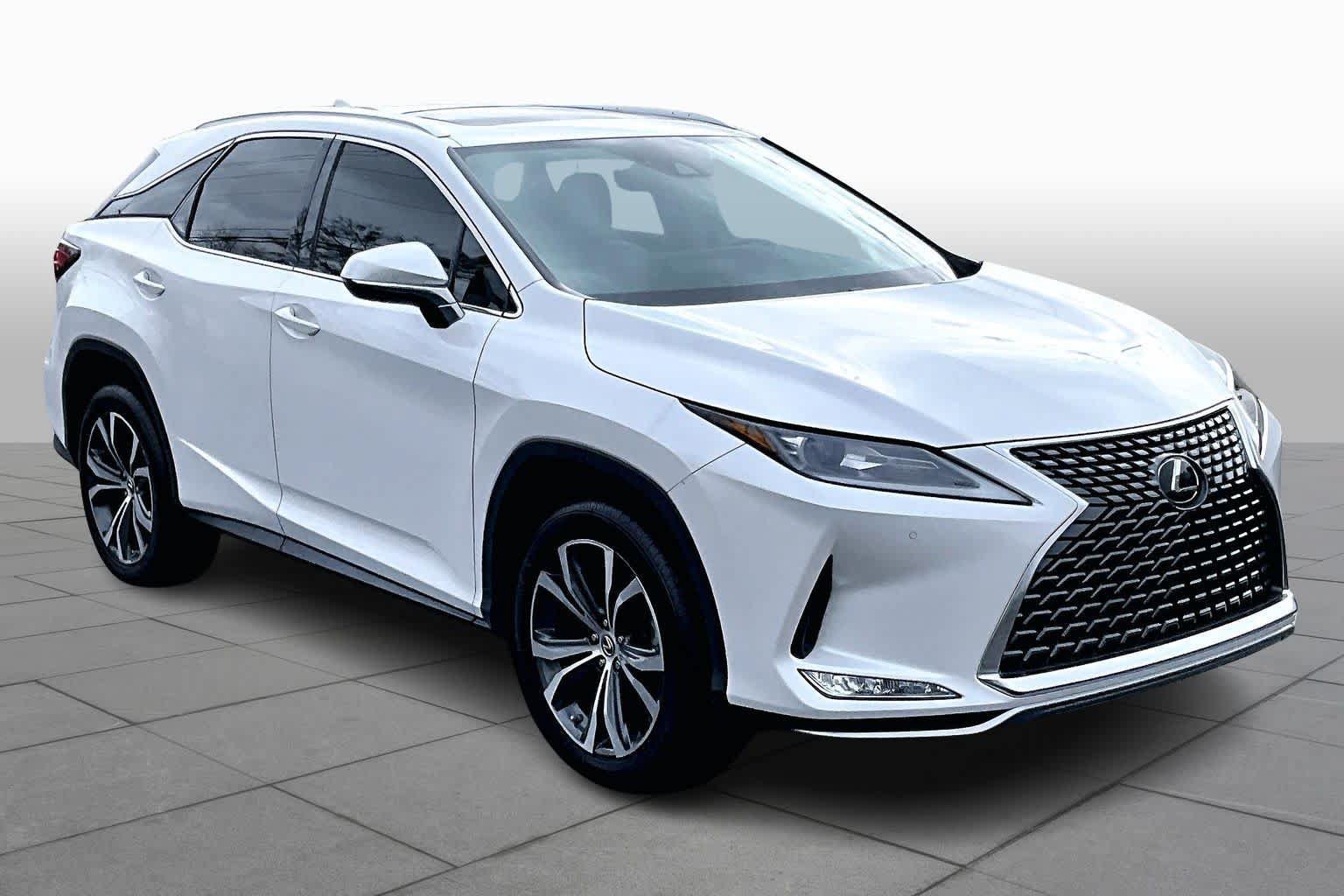 Used 2022 Lexus RX 350 FWD w/ Premium Package image 3