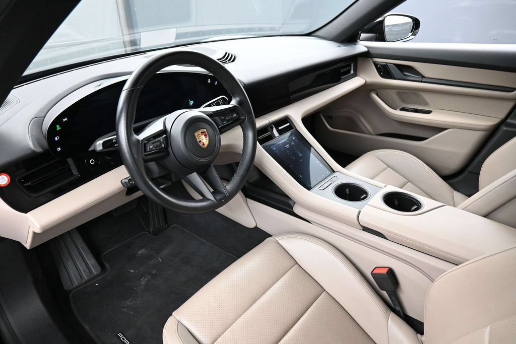 Certified 2021 Porsche Taycan RWD image 4