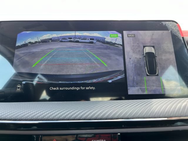 Used 2025 Nissan Kicks SR AWD/4WD image 9